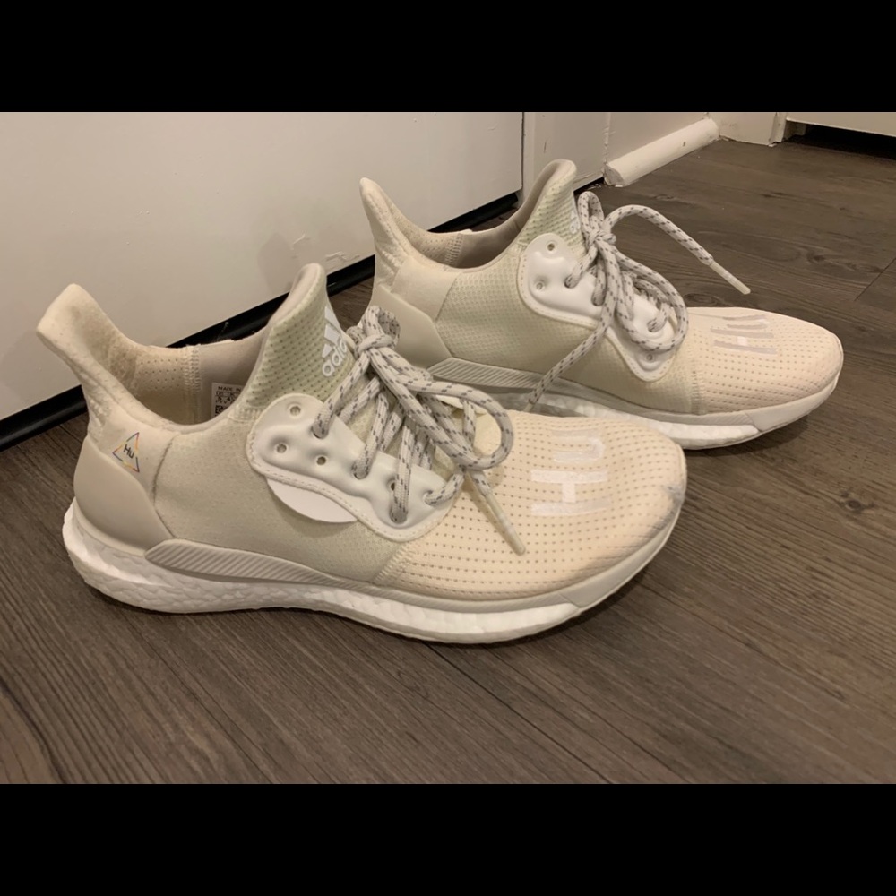 Women’s Adidas Solar Hu Size 5